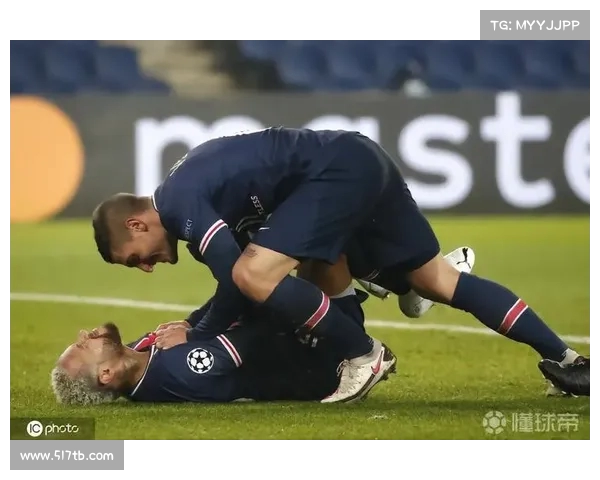 法甲联赛黄牌累积规则解析与球员纪律管理对比赛的影响 法甲联赛黄牌累积规则解析与球员纪律管理对比赛的影响